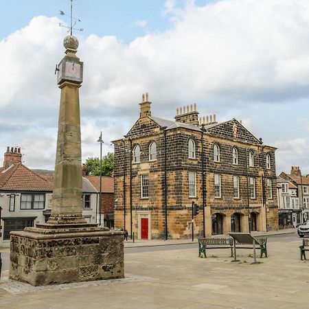 Guisborough Town Hall Bagian luar foto